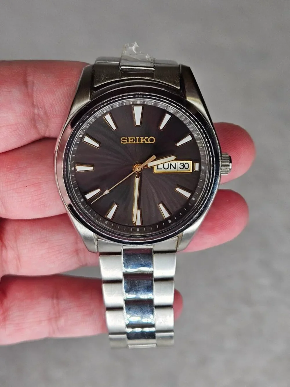 Seiko 6N53-00A0 Black Face Crystal Date Stainless Steel Watch